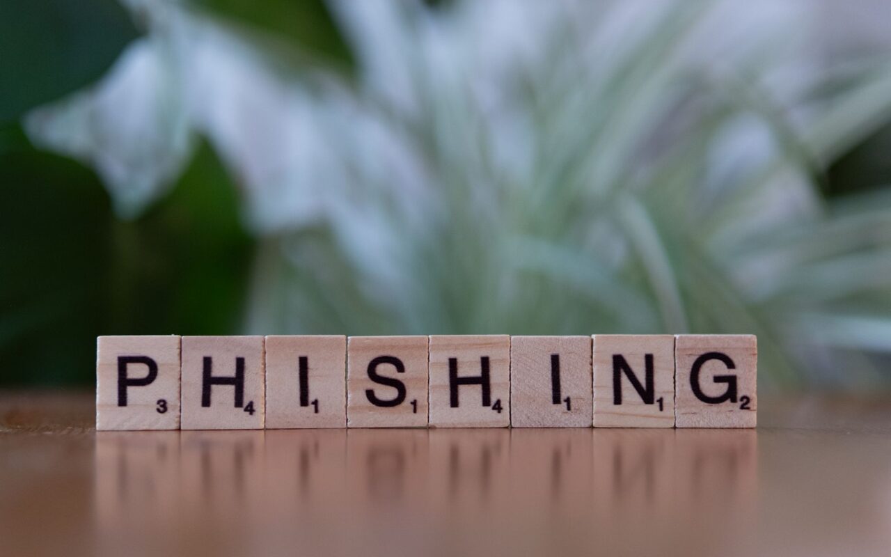 AitM phishing via valse event